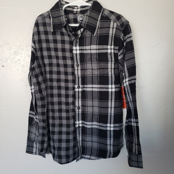 Wonder Nation NWT Boys Medium 8 Black Grey Plaid Long Sleeve Button Up Shirt - Picture 1 of 5